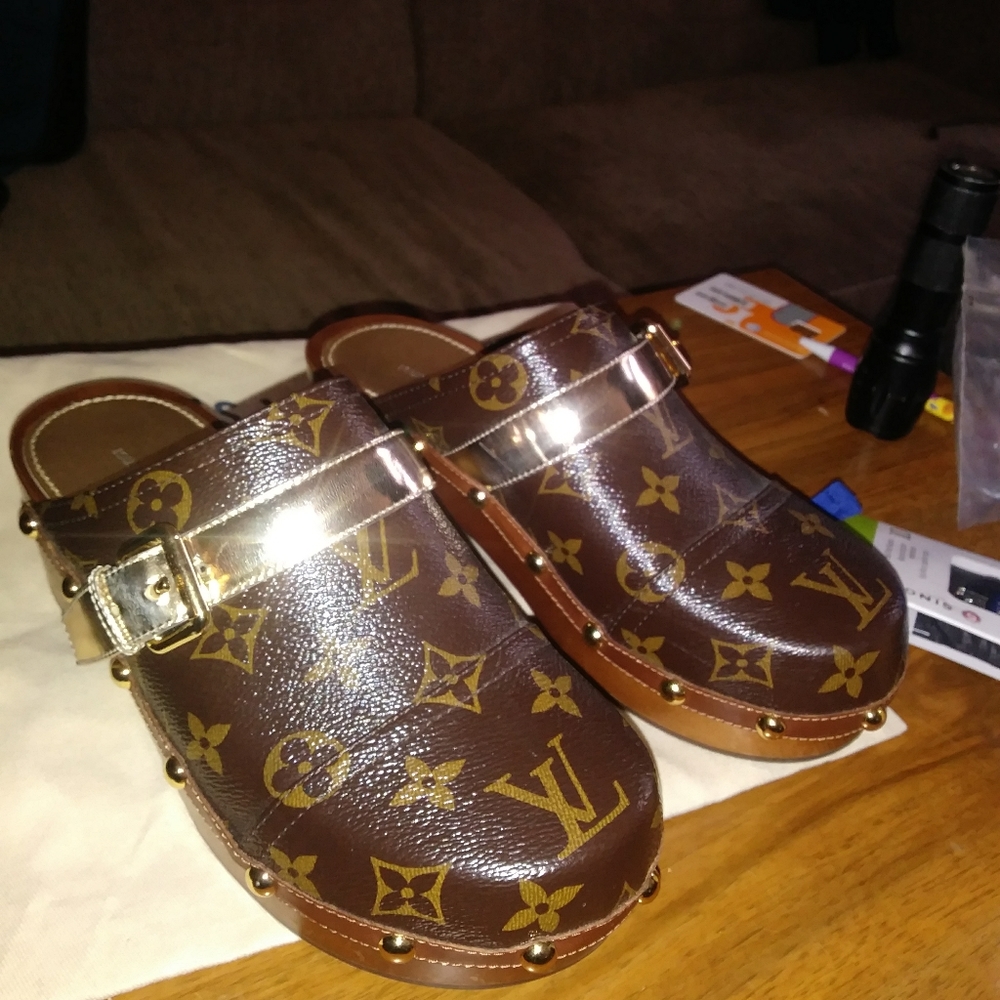 Louis Vuitton Patent Monogram clogs